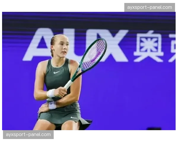 俄罗斯球员卡萨金娜因个人原因，无限期暂停参赛